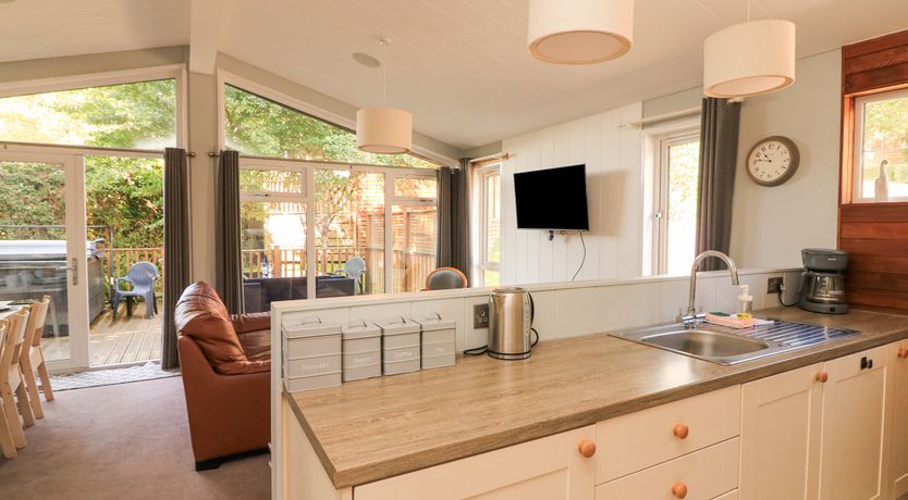 Photo of Woodland View 7 - Oak Cabin