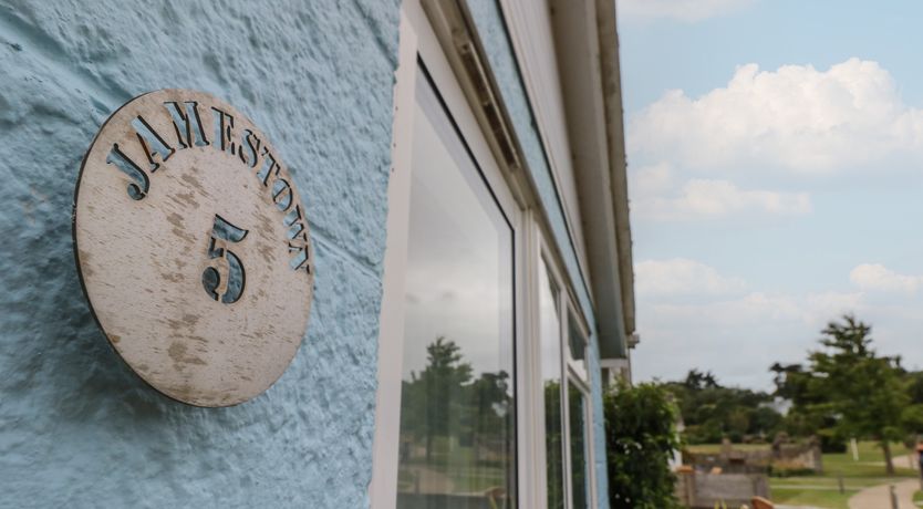 Photo of Jamestown 5