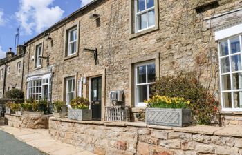 Keartons - Buttertubs Holiday Home