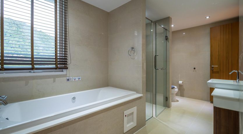 Photo of Waves or Bubbles?