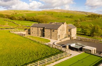 High View Barn Holiday Home