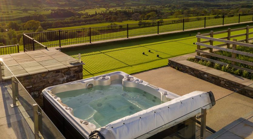 Photo of High View Barn