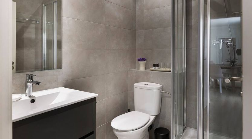 Photo of Orchird & Teak