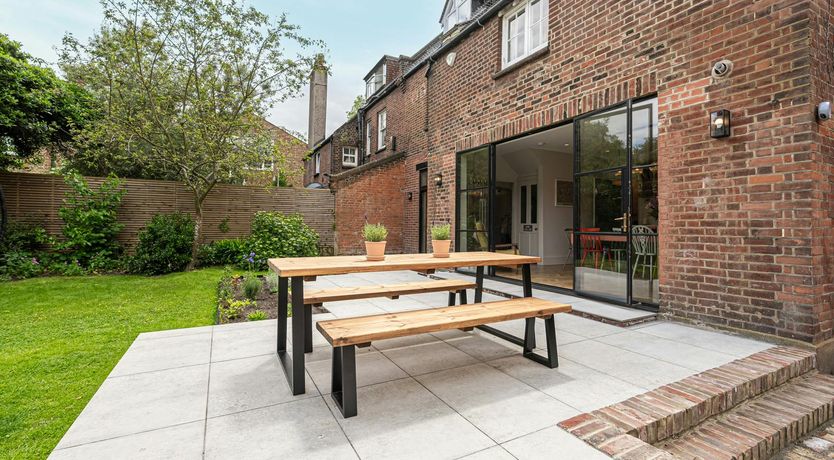 Photo of London Dream