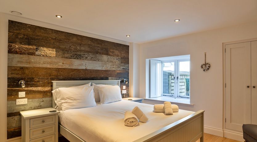 Photo of The Rose View