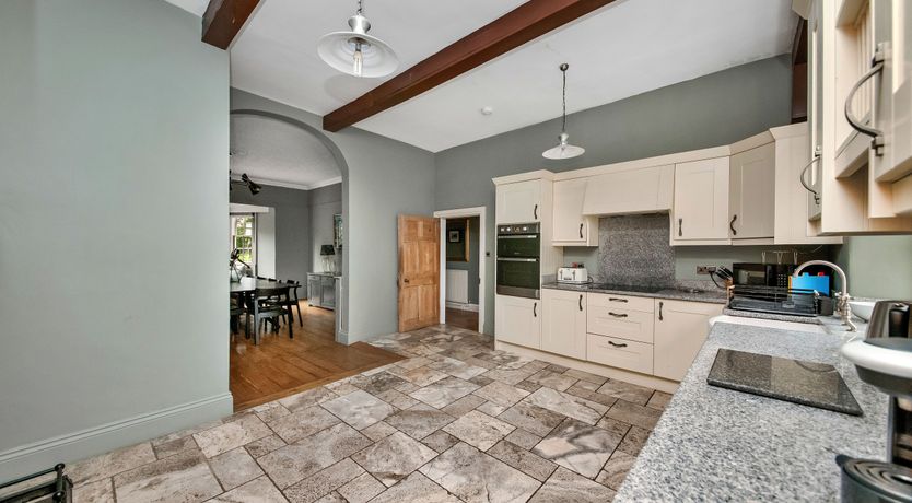 Photo of The Great Oak