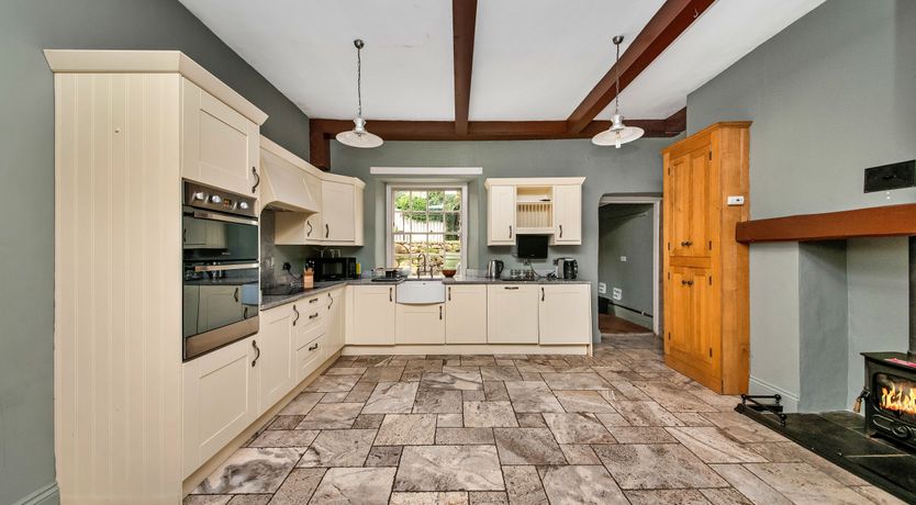 Photo of The Great Oak