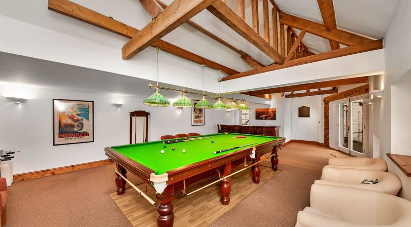 Photo of The Great Oak