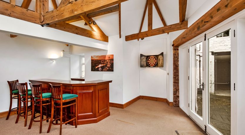 Photo of The Great Oak