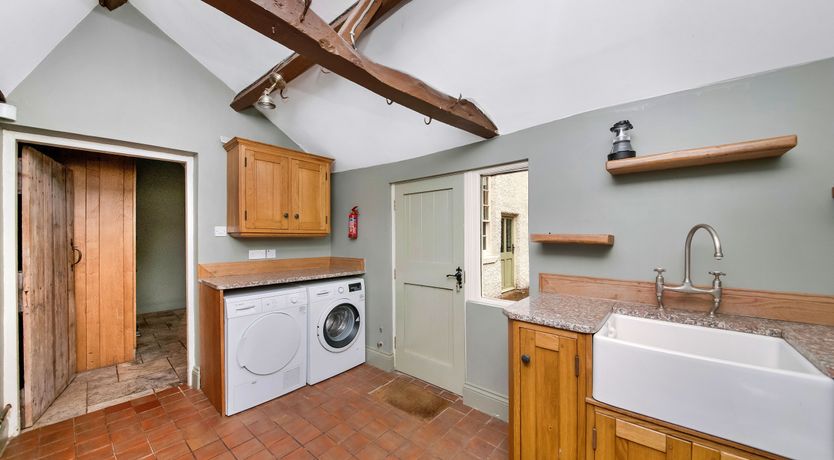 Photo of The Great Oak