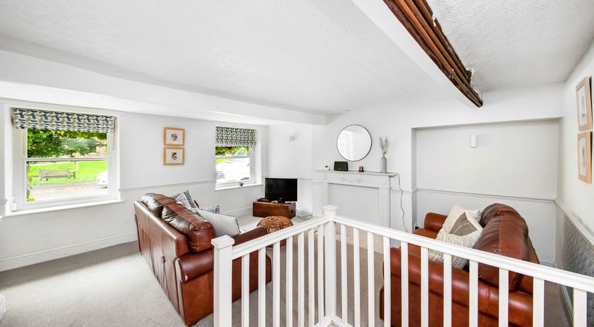 Photo of The Great Oak