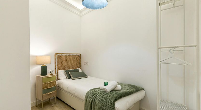 Photo of Chamberí Ochre