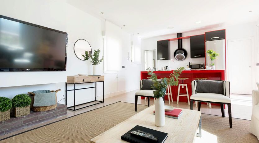 Photo of Madrid Glow