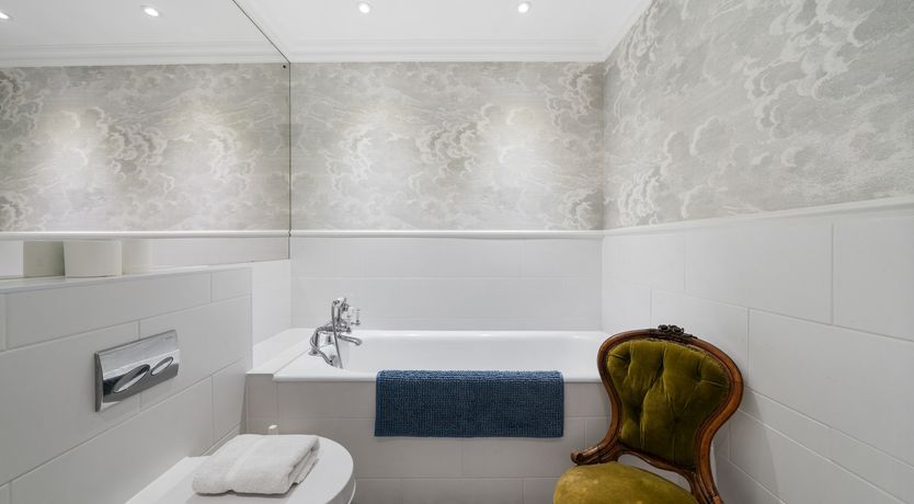 Photo of Kensington Keen