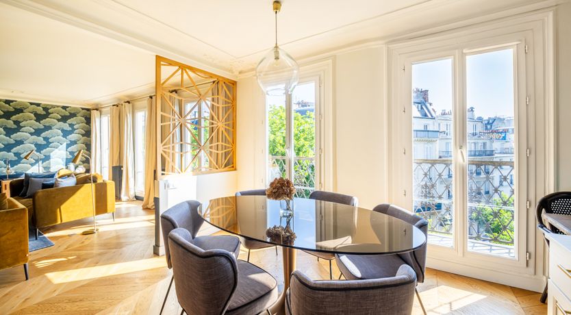 Photo of Paris Magenta