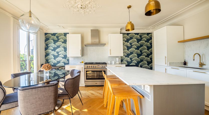 Photo of Paris Magenta