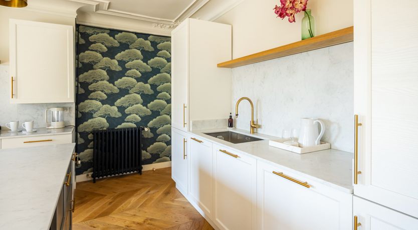 Photo of Paris Magenta