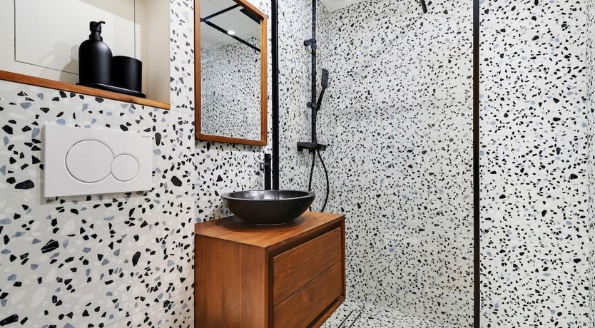 Photo of Parisian Glow