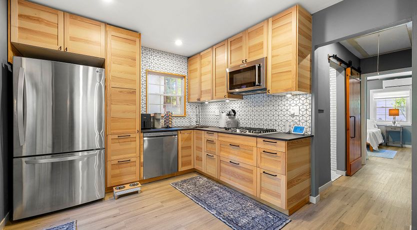 Photo of Georgia Sweet