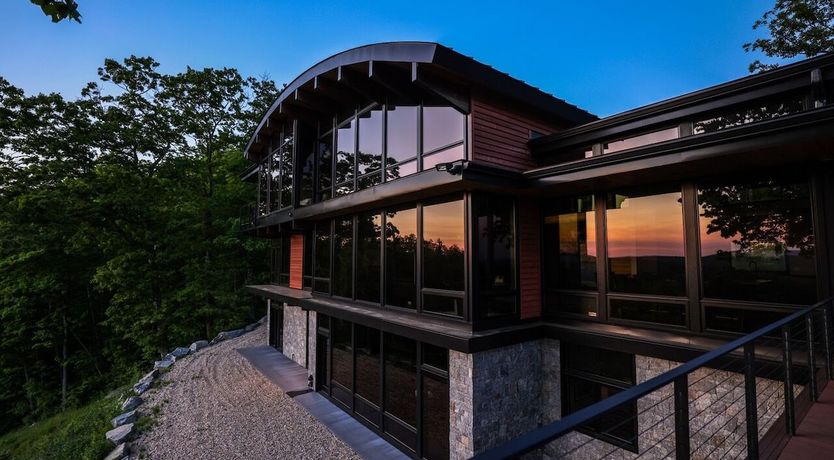 Photo of The Berkshires Splendour