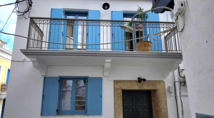 Photo of Blue & White Serenity