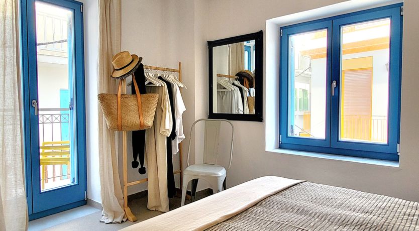 Photo of Blue & White Serenity