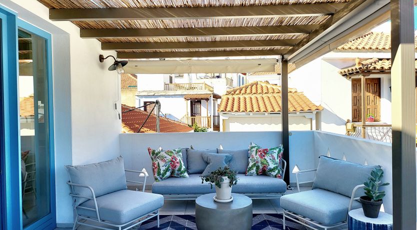 Photo of Blue & White Serenity