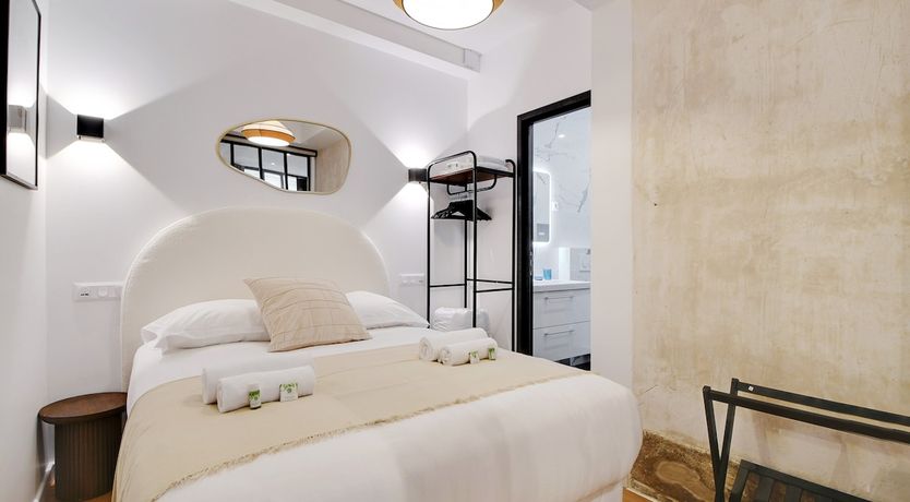 Photo of La Ville Lumière