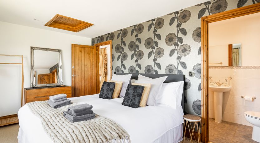 Photo of Light & Tranquillity