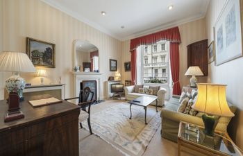 Pimlico Place Holiday Home