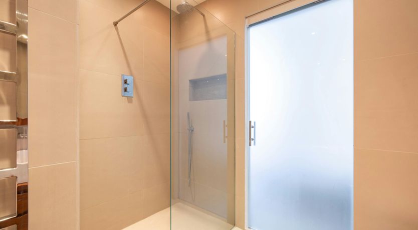 Photo of Botanical Muse