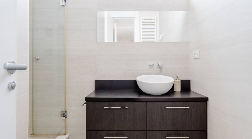 Photo of Real Radiance