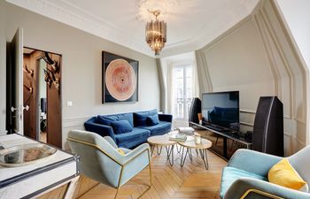 Le Chic Parisien Holiday Home