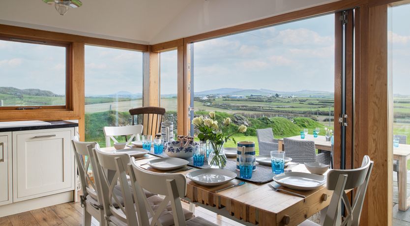 Photo of The Sea & the Moon