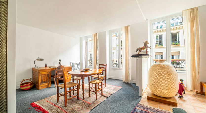 Photo of Parisian Aura