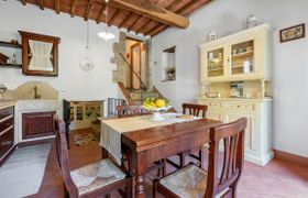 Photo of tuscan-song