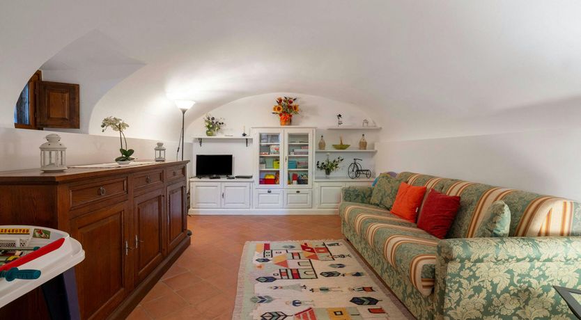 Photo of Tuscan Song