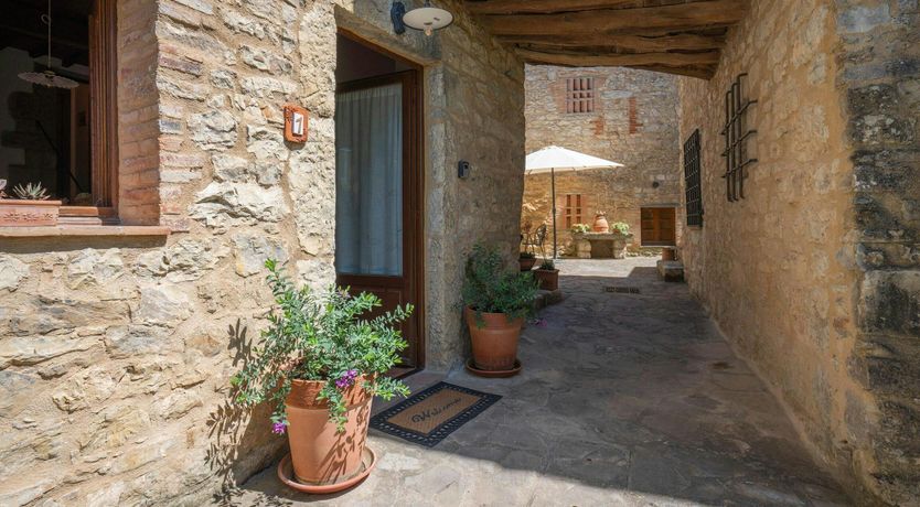 Photo of Tuscan Song