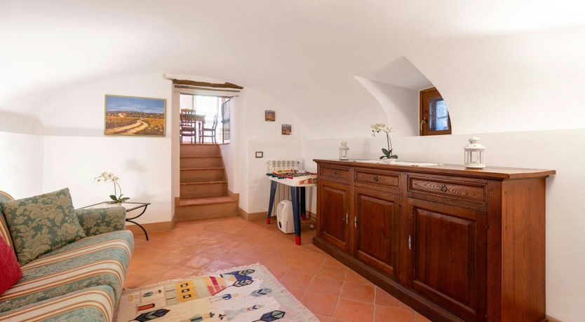 Photo of Tuscan Song