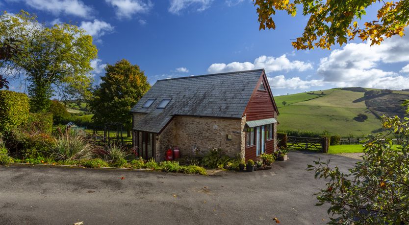 Photo of Putham Barn, Cutcombe