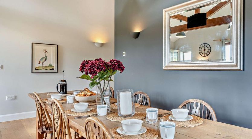 Photo of 3 Bed in Corton Denham