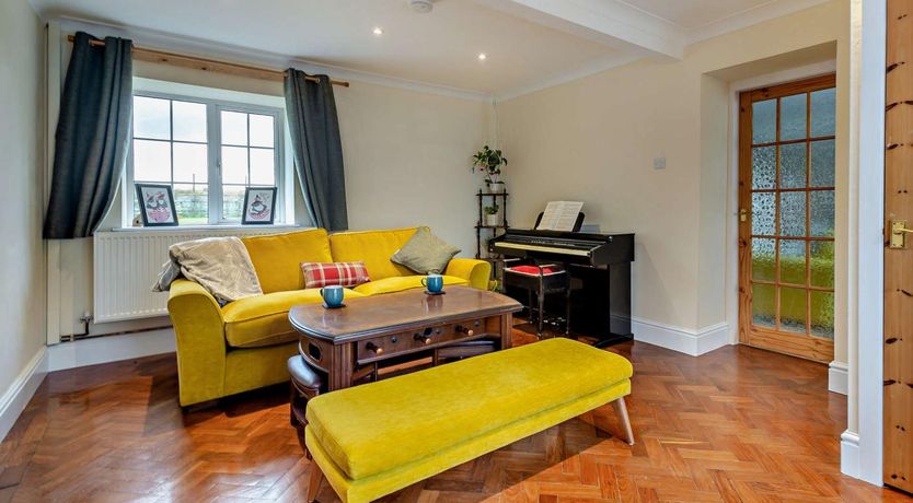 Photo of 1 Bed in Abergele