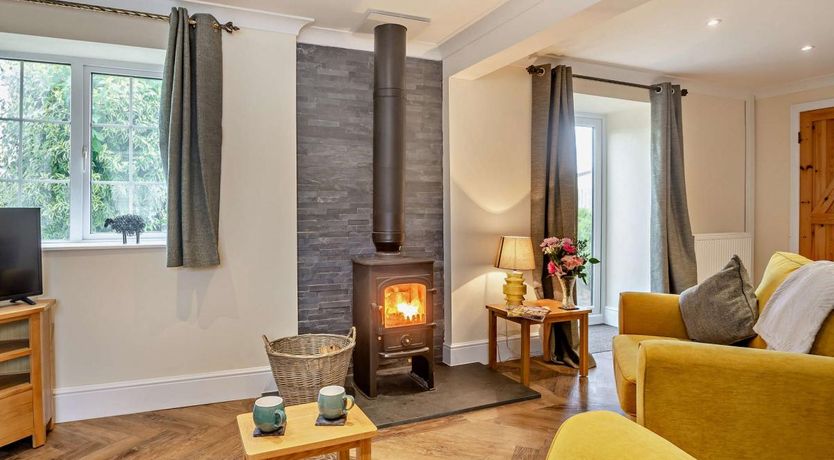 Photo of 1 Bed in Betws Yn Rhos