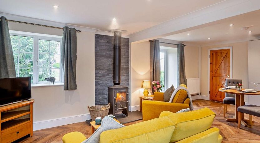 Photo of 1 Bed in Betws Yn Rhos