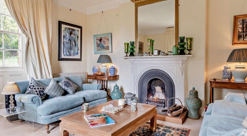 Photo of 5 Bed in Fitzhead