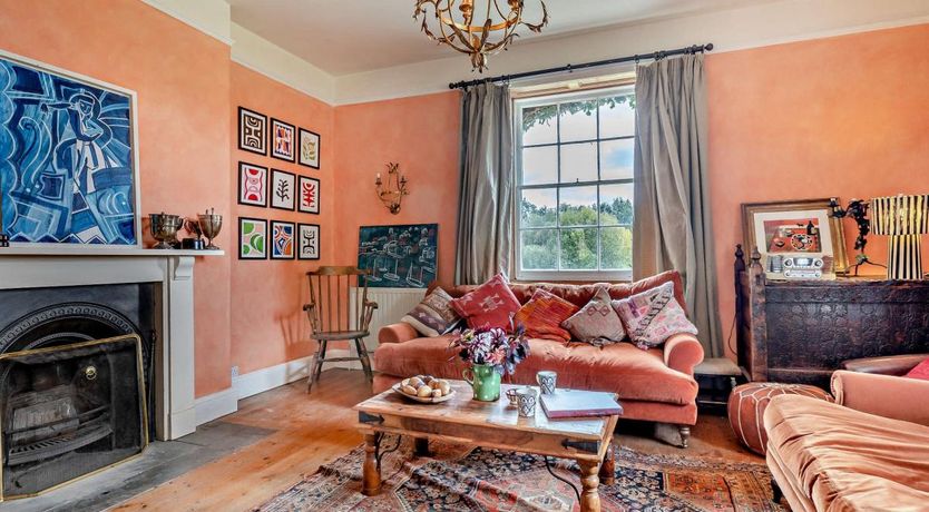 Photo of 5 Bed in Fitzhead