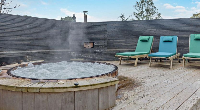 Photo of 2 Bed in Boldre