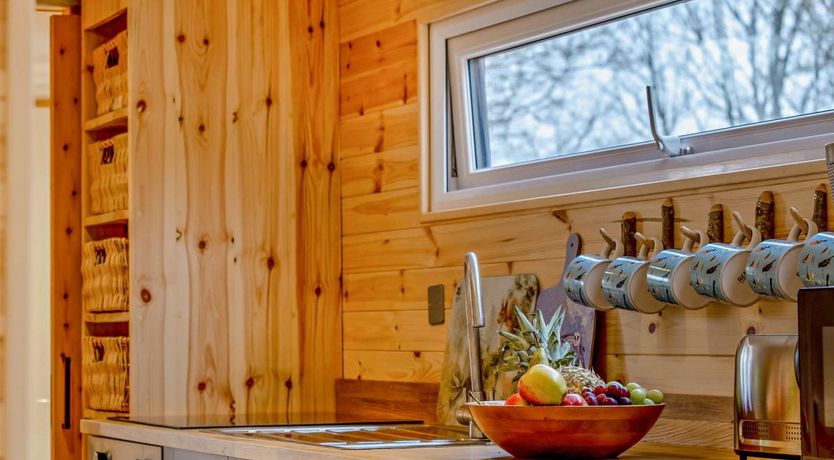 Photo of 2 Bed in Chale Green