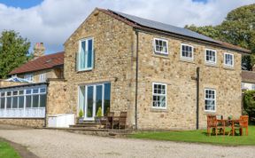 Photo of Moorhen House
