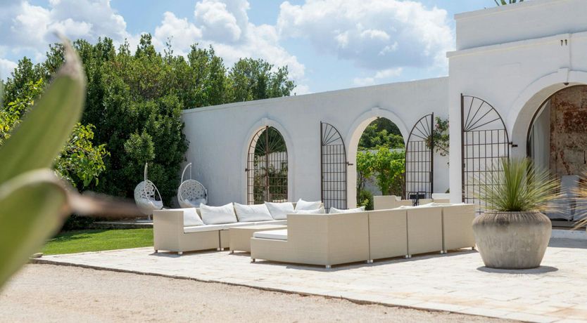 Photo of Cashmere & Stone